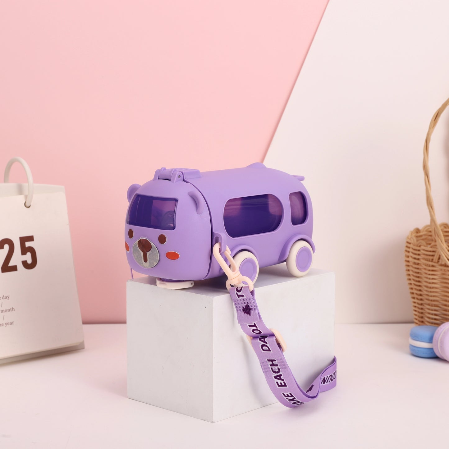 500ml Cute Cartoon Bus Straw Water Bottle with Handle